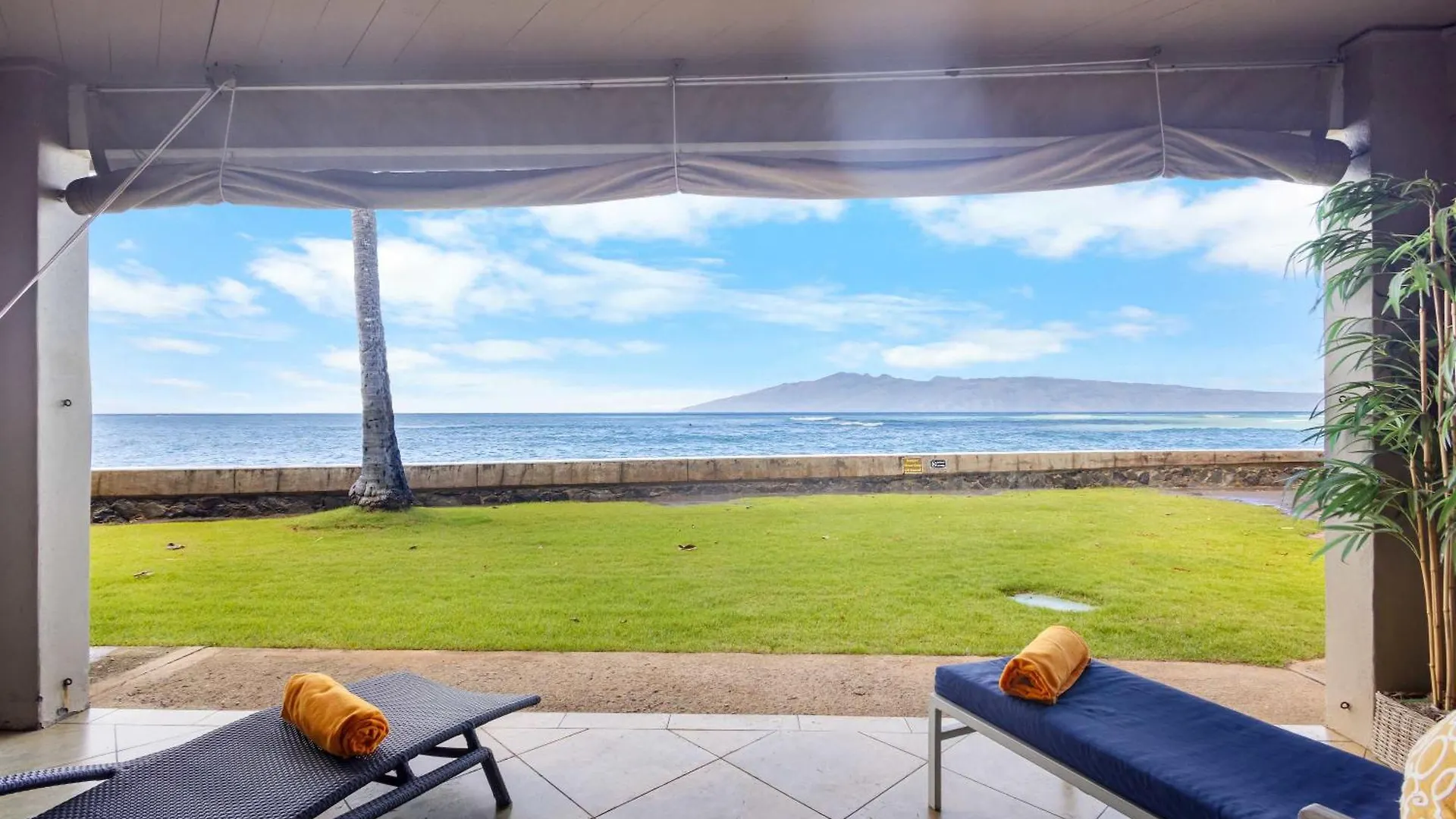 Direct Oceanfront Beach Pohailani Studio - New Kahana United States